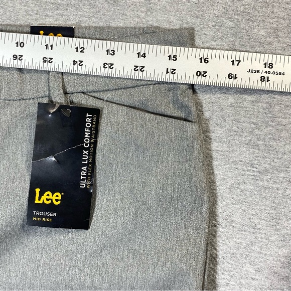 Lee Women's Flex Motion Regular Fit Trouser Pants Size 8 Short Ash Heather NWT - Picture 14 of 16